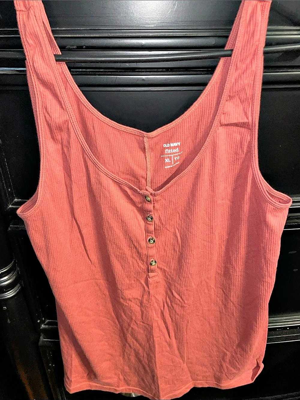 Old Navy Fitted Rib-Knit Henley Tank Top Coral XL